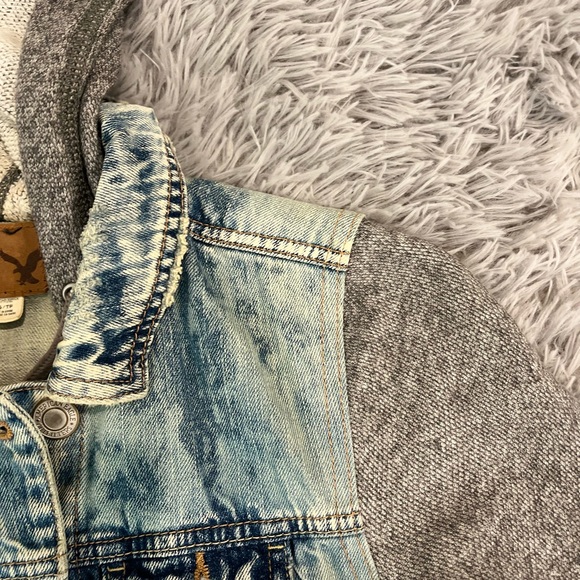 AE Jean Jacket Sweater - Picture 3 of 4